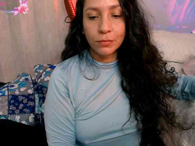 goddess-nahy webcam