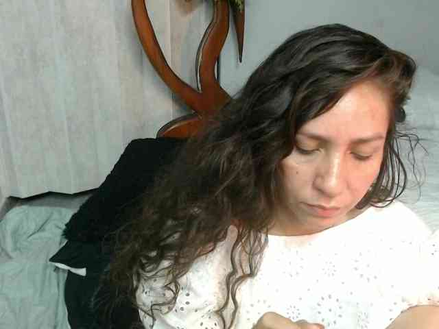 goddess-nahy webcam