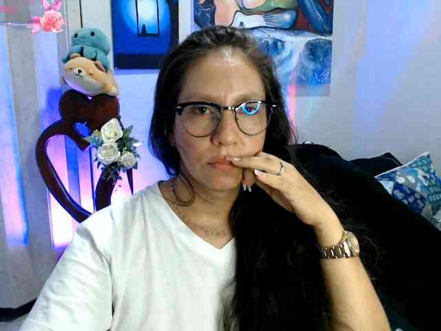 goddess-nahy webcam