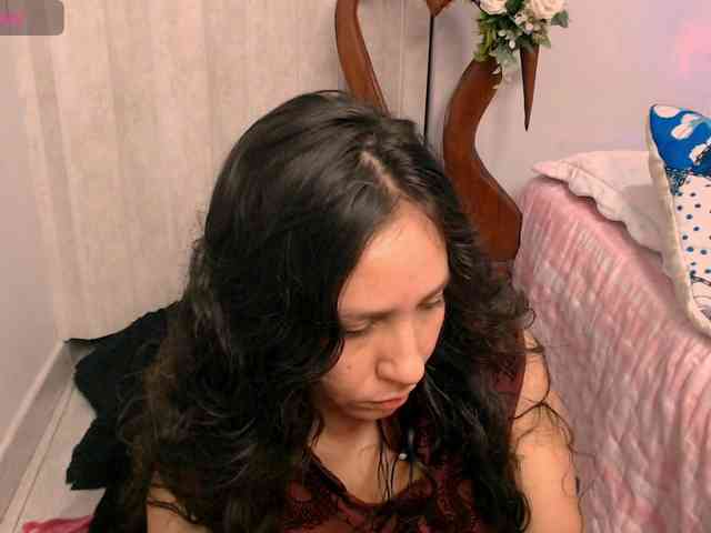 goddess-nahy webcam