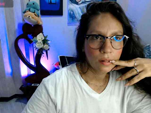 goddess-nahy webcam