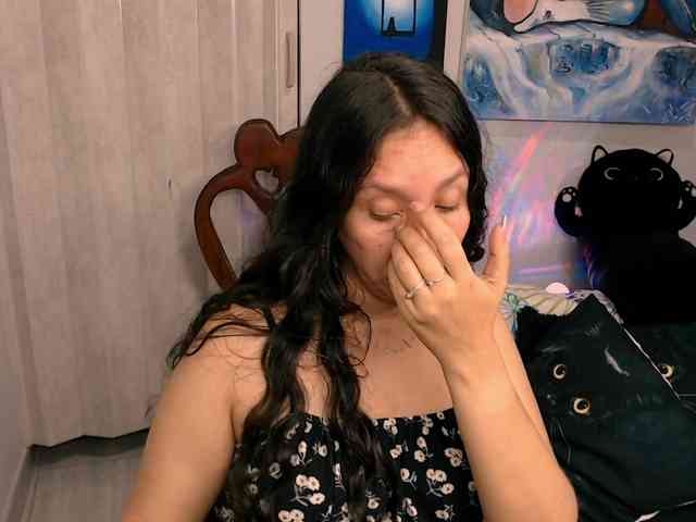 goddess-nahy webcam