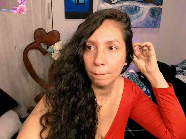 goddess-nahy webcam