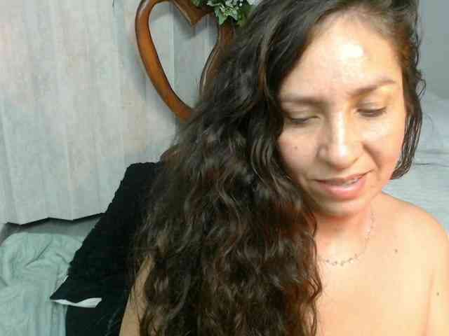 goddess-nahy webcam