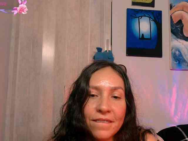 goddess-nahy webcam