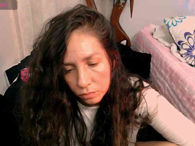 goddess-nahy webcam