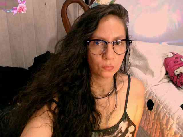 goddess-nahy webcam