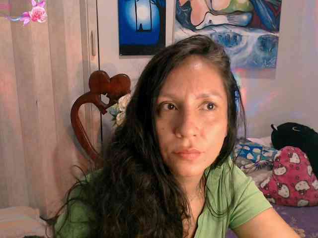 goddess-nahy webcam