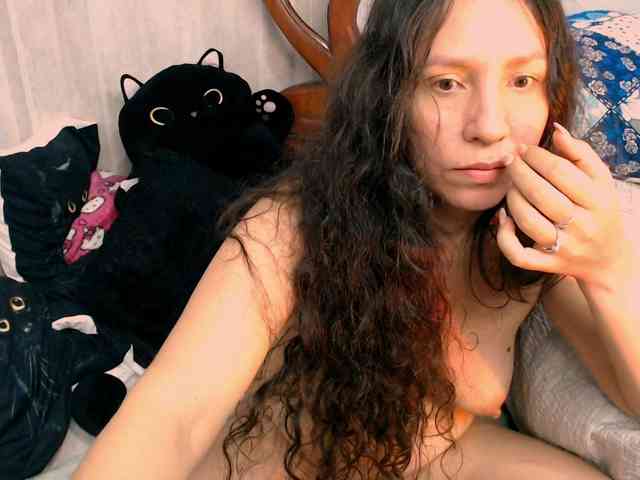 goddess-nahy webcam