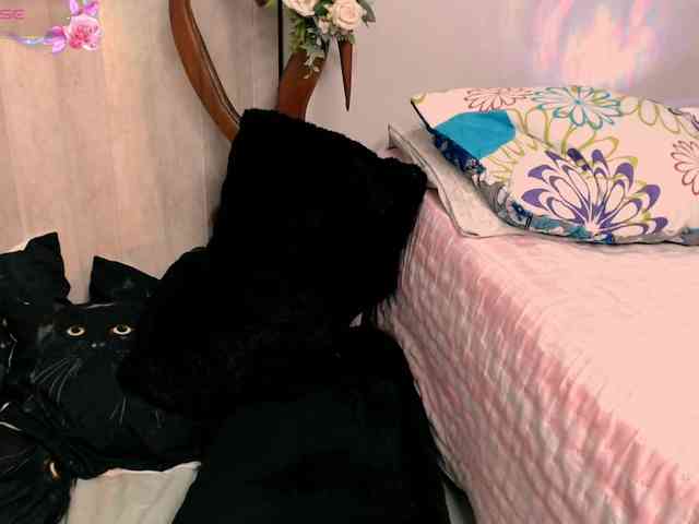 goddess-nahy webcam