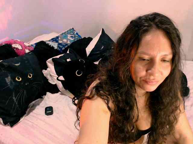 goddess-nahy webcam