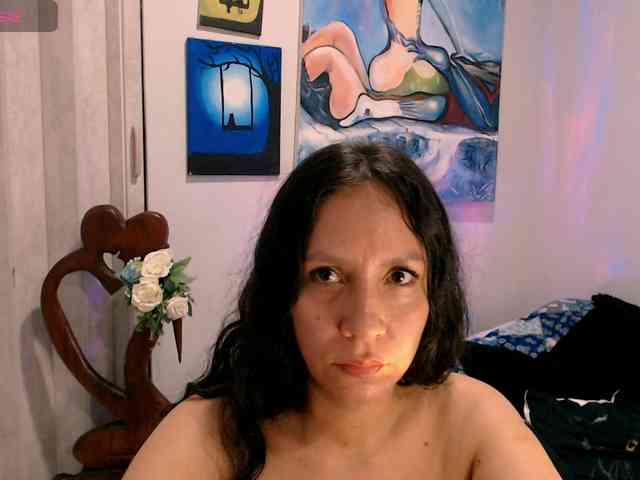 goddess-nahy webcam