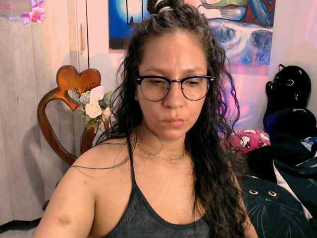 goddess-nahy webcam