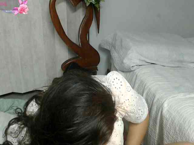 goddess-nahy webcam