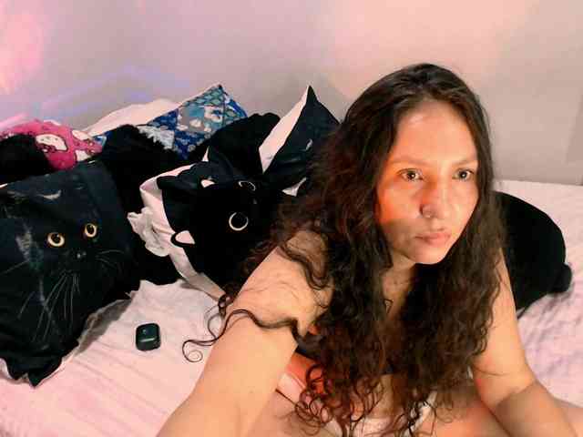 goddess-nahy webcam