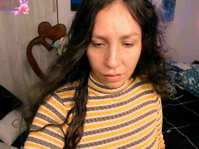 goddess-nahy Live Webcam on BongaCams