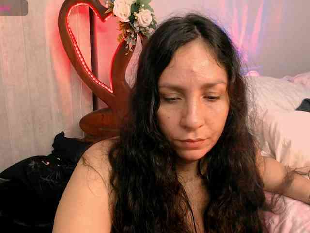 goddess-nahy webcam