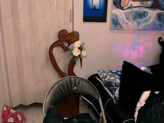 goddess-nahy webcam