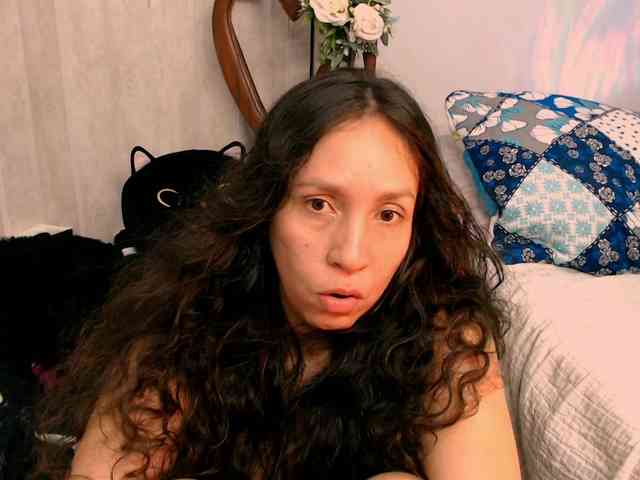 goddess-nahy webcam