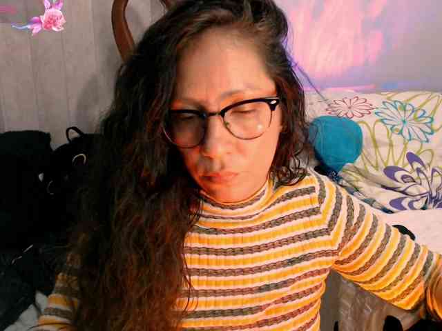 goddess-nahy webcam