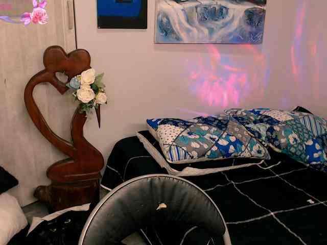 goddess-nahy webcam