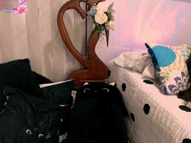 goddess-nahy webcam