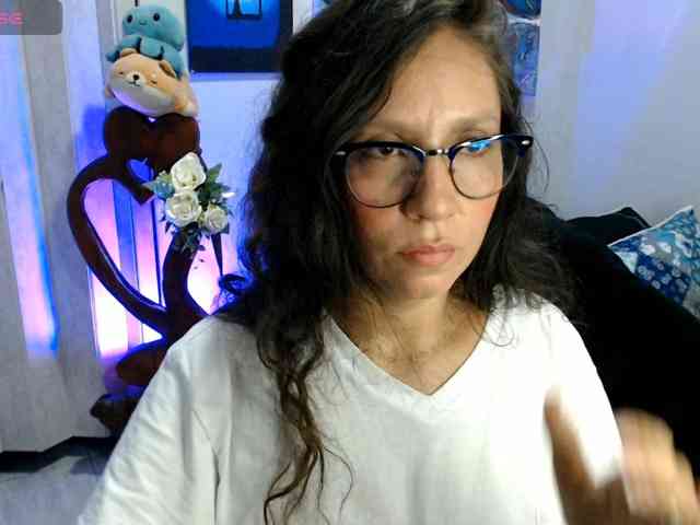 goddess-nahy webcam