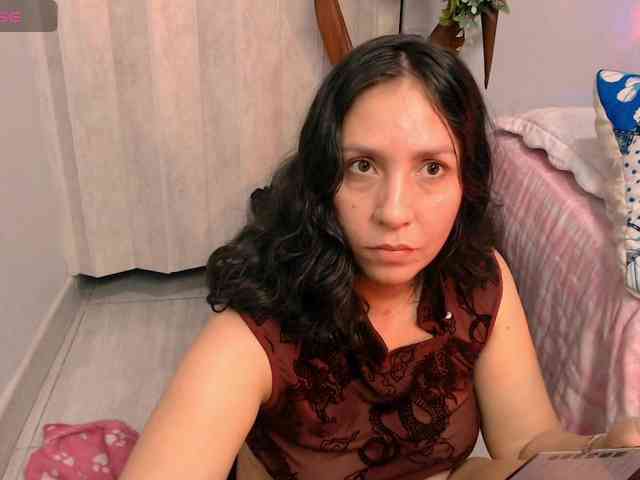 goddess-nahy webcam
