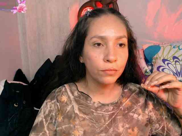 goddess-nahy webcam