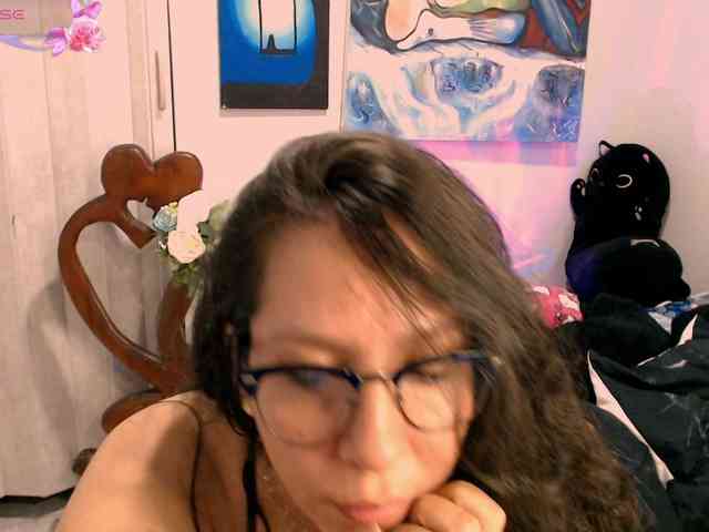 goddess-nahy webcam
