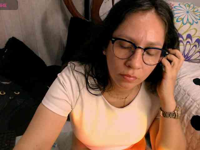goddess-nahy webcam