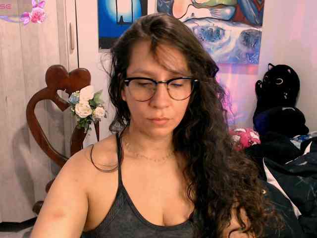 goddess-nahy webcam