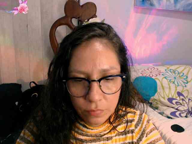 goddess-nahy webcam