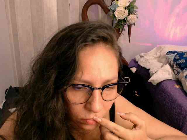 goddess-nahy webcam