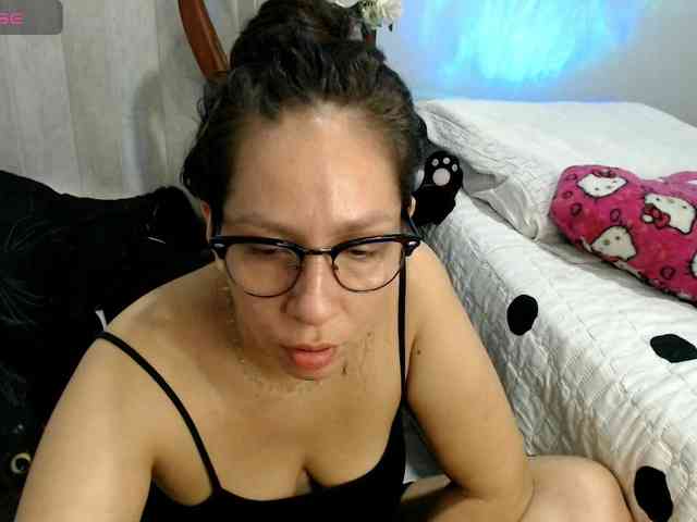 goddess-nahy webcam