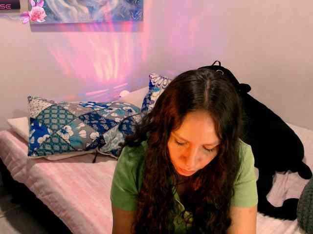 goddess-nahy webcam
