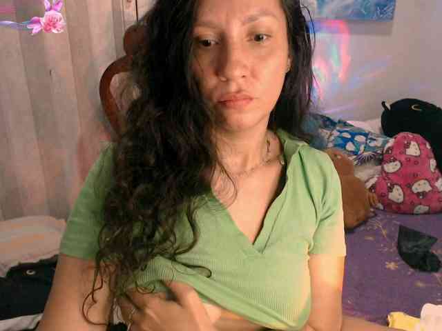 goddess-nahy webcam