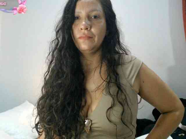 goddess-nahy webcam