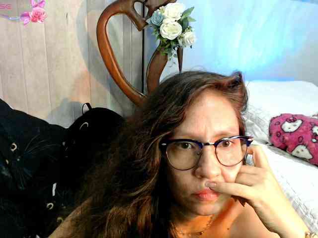 goddess-nahy webcam