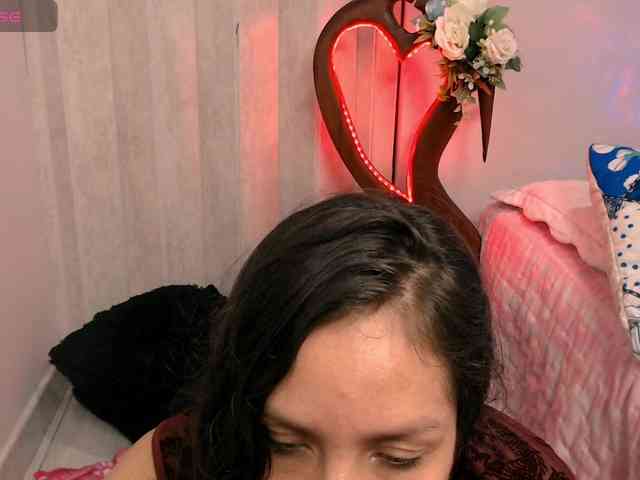 goddess-nahy webcam