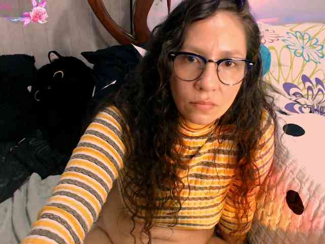 goddess-nahy webcam