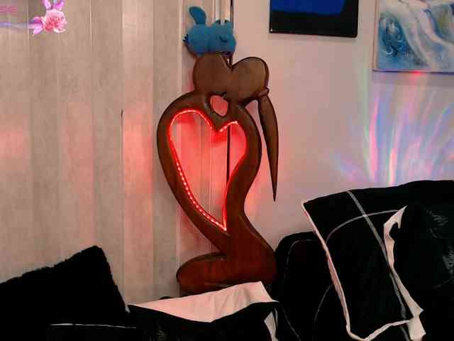 goddess-nahy webcam
