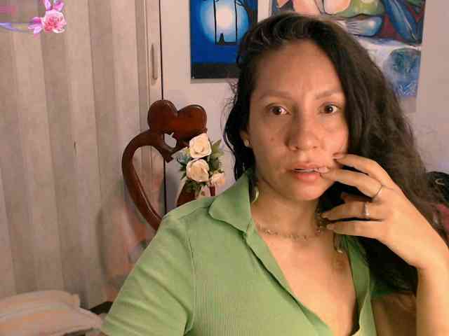 goddess-nahy webcam