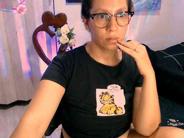 goddess-nahy webcam