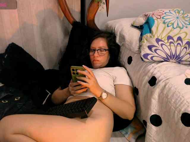 goddess-nahy webcam