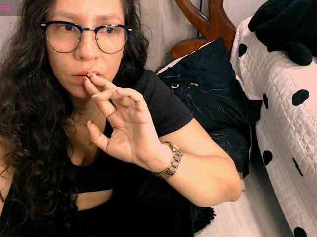 goddess-nahy webcam