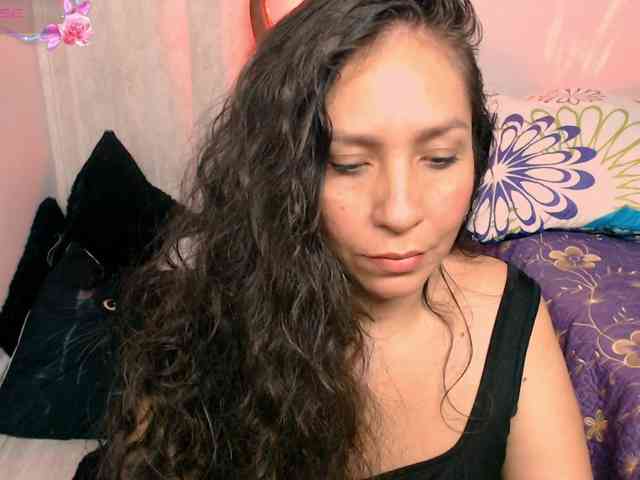 goddess-nahy webcam