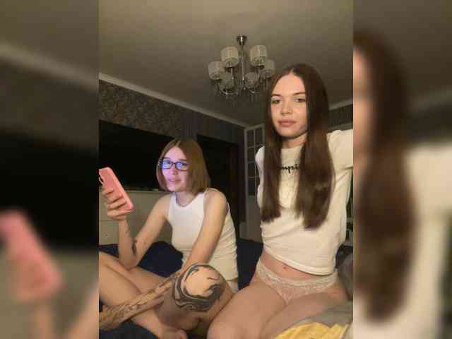 shyyyygirls webcam