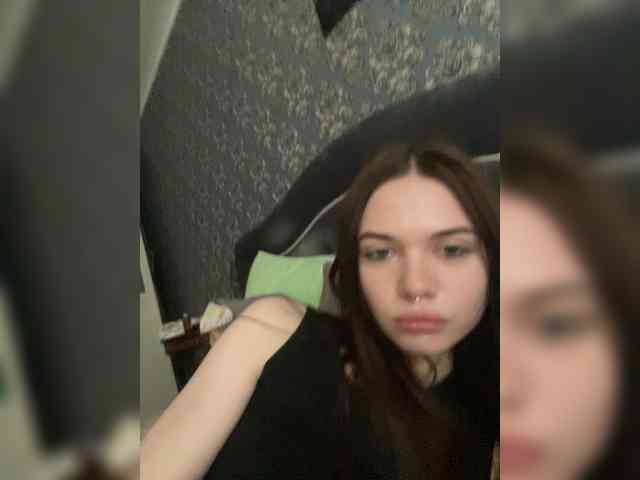 shyyyygirls webcam