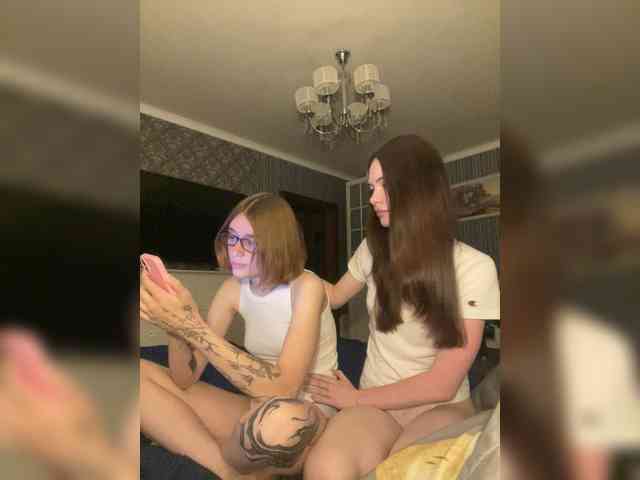 shyyyygirls webcam